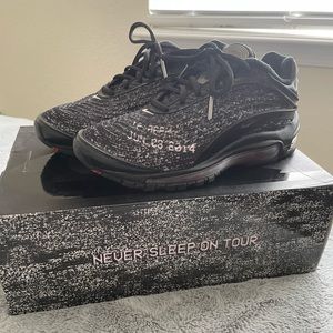 Nike AirMax Deluxe - Skepta “Never Sleep On Tour”